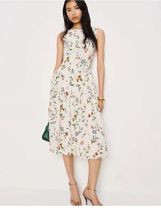 Reformation Dresses & Skirts - NWT Reformation Anelis Floral Midi Dress